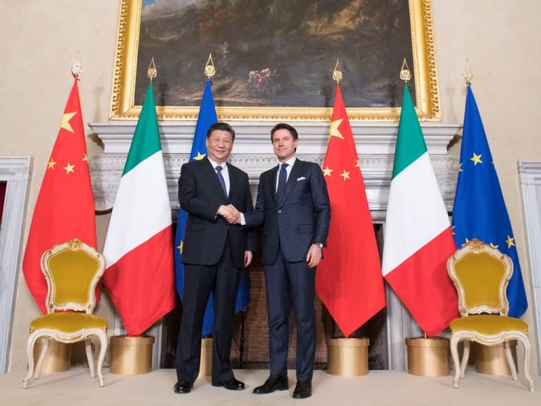 Xi Jinping and Giuseppe Conde